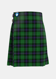 Traditional_Hibs_tartan_front_image_with_pleated_design_and_adjustable_buckles_for_men
