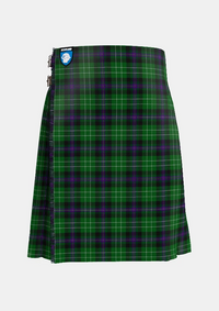 Traditional_Hibs_tartan_front_image_with_pleated_design_and_adjustable_buckles_for_men