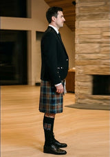Traditional_Holyrood_Modern_tartan_Kilt_and_Argyle_Jacket_Kilt_Outfit_right_image