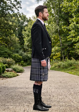 Traditional_Hood_Tartan_6480_Kilt_and_Argyle_Jacket_Kilt_Outfit_right_image