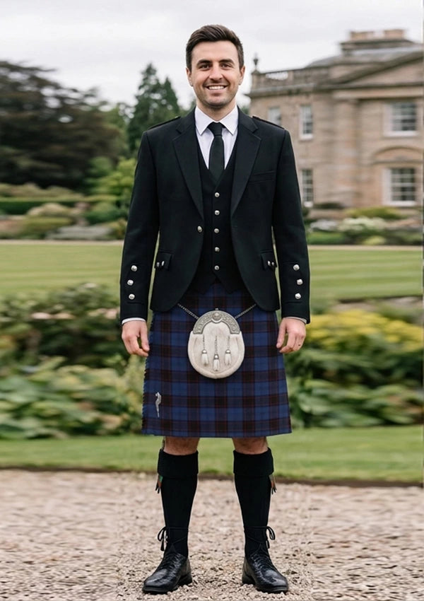 Traditional_Hume_tartan_127_Kilt_and_Argyle_Jacket_Kilt_Outfit_front_image