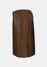 Traditional_Inches_of_Perth_Tartan_1753_kilt_left_image_with_pleated_design_and_adjustable_buckles_for_men