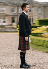 Traditional_Iona_tartan_6858_Kilt_and_Argyle_Jacket_Kilt_Outfit_right_image