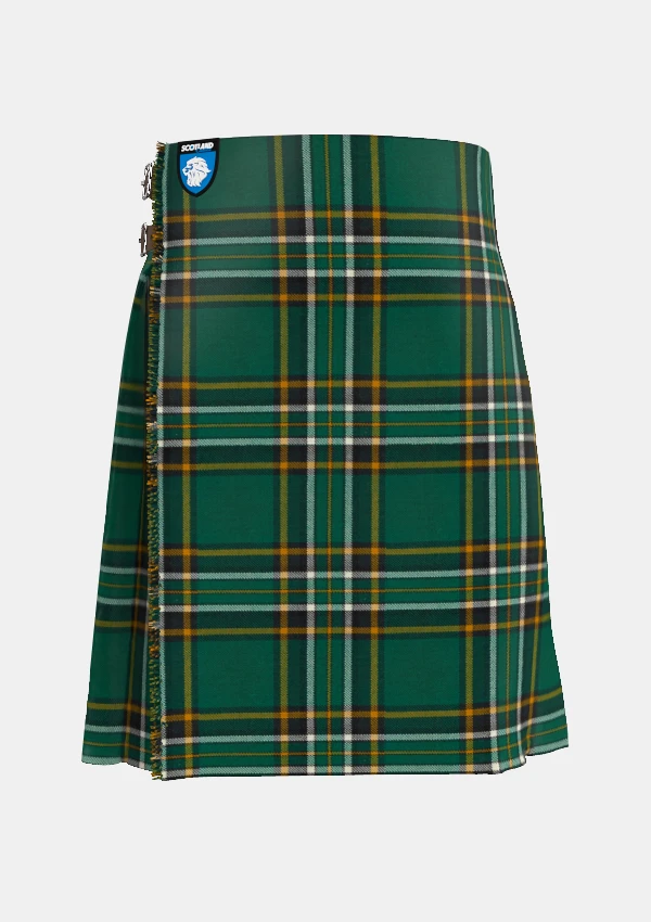 Traditional_Irish_tartan_front_image_with_pleated_design_and_adjustable_buckles_for_men