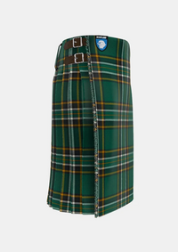 Traditional_Irish_tartan_right_image_with_pleated_design_and_adjustable_buckles_for_men