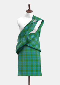 Traditional_Irving_of_Bonshaw_tartan_2609_Great_Kilt_front_image