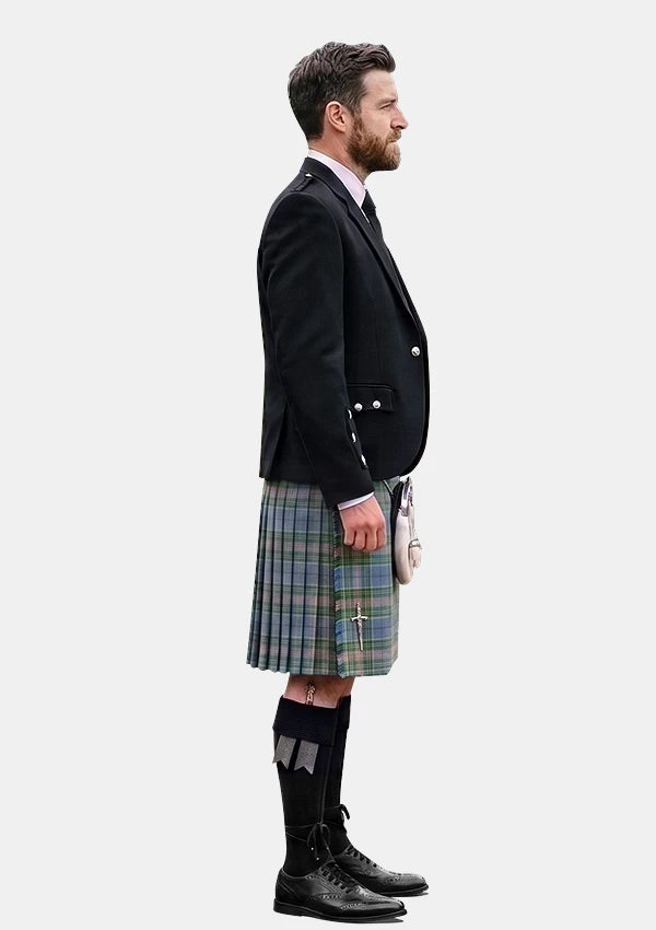 Traditional_Isle_of_Man_Tartan_Kilt_and_Argyle_Jacket_Kilt_Outfits_right_image