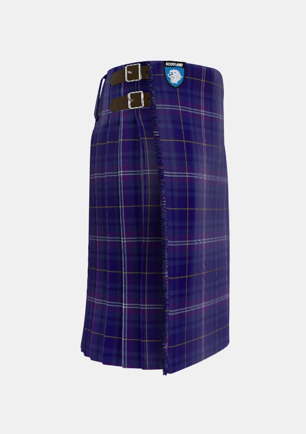Traditional_Kilmarnock_Football_Club_right_image_with_pleated_design_and_adjustable_buckles_for_men