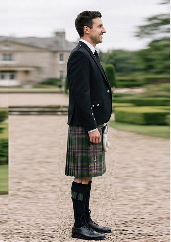 Traditional_Knox_tartan_7555_Kilt_and_Argyle_Jacket_Kilt_Outfit_right_image
