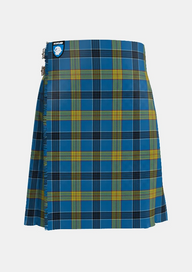 Traditional_Laing_Tartan_kilt_6096_front_image_with_pleated_design_and_adjustable_buckles_for_men