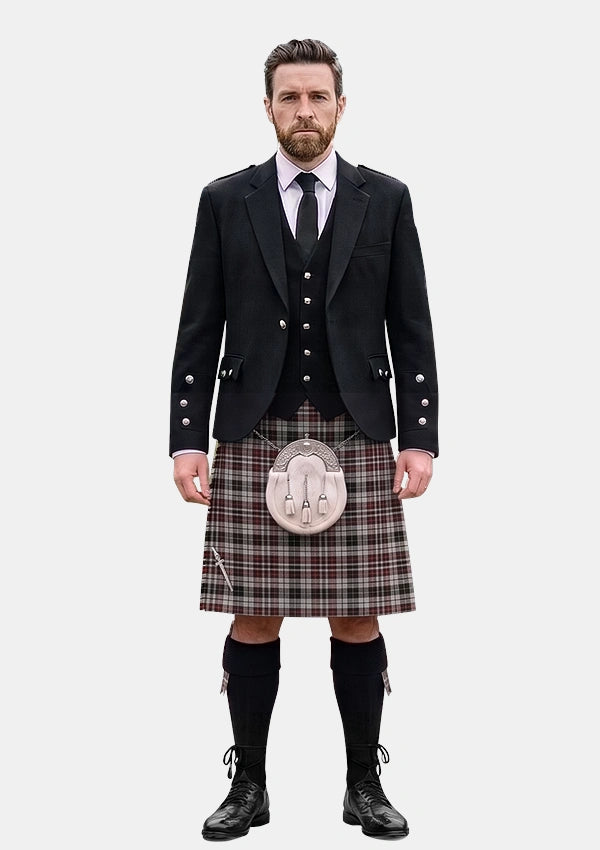Traditional_Little_Arisaid_Tartan_4137_Kilt_and_Argyle_Jacket_Kilt_Outfits_front_image