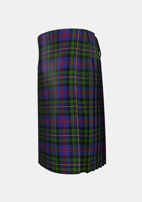 Traditional_MacCallum_of_Berwick_Tartan_492_kilt_left_image_with_pleated_design_and_adjustable_buckles_for_men