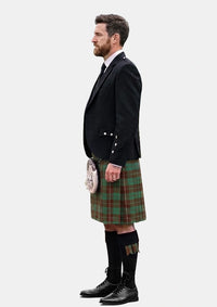 Traditional_MacKinnon_Hunting_Tartan_Kilt_and_Argyle_Jacket_Kilt_Outfits_left_image