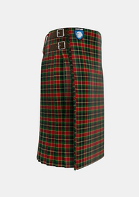 Traditional_MacLachlan_3_Tartan_1710_kilt_right_image_with_pleated_design_and_adjustable_buckles_for_men