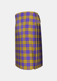 Traditional_MacLachlan_5_Tartan_6272_kilt_left_image_with_pleated_design_and_adjustable_buckles_for_men