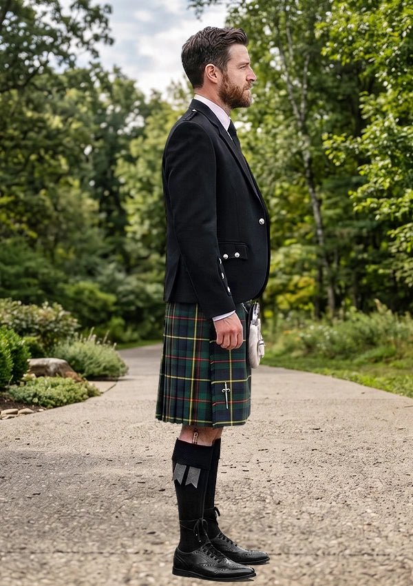 Traditional_MacLeod_of_Harris_Tartan_Kilt_and_Argyle_Jacket_Kilt_Outfit_right_image