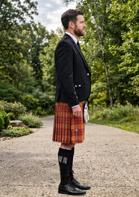 Traditional_Macallan_The_Tartan_5837_Kilt_and_Argyle_Jacket_Kilt_Outfit_right_image