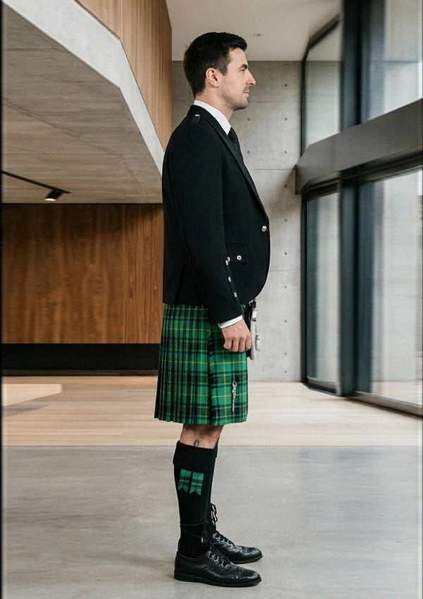 Traditional_Macarthur_tartan_1100_Kilt_and_Argyle_Jacket_Kilt_Outfit_right_image