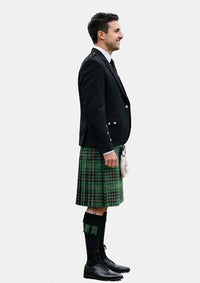 Traditional_Macaulay_Hunting_tartan_827_Kilt_and_Argyle_Jacket_Kilt_Outfits_right_image
