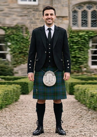 Traditional_Macinnes_tartan_1464_Kilt_and_Argyle_Jacket_Kilt_Outfit_front_image