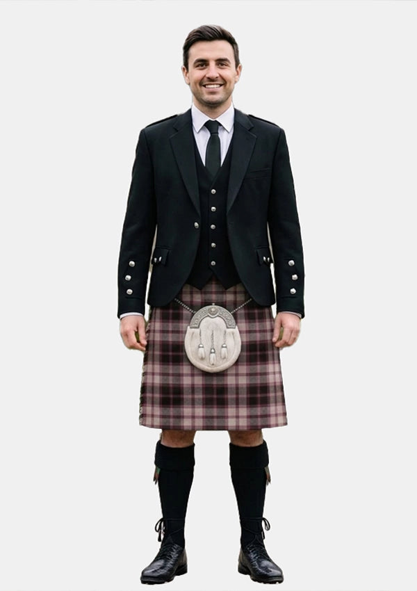 Traditional_Macpherson_Hunting_tartan_547_Kilt_and_Argyle_Jacket_Kilt_Outfits_front_image