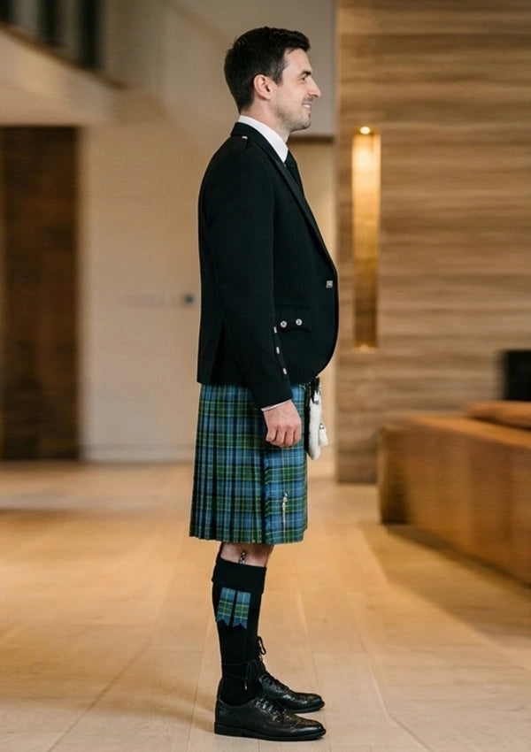 Traditional_Manx_tartan_202_Kilt_and_Argyle_Jacket_Kilt_Outfit_right_image