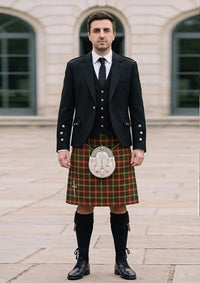 Traditional_Maple_Leaf_Tartan_2034_Kilt_and_Argyle_Jacket_Kilt_Outfit_front_image