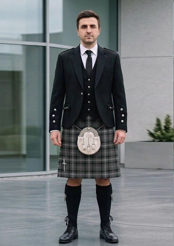 Traditional_Midnight_Thistle_Tartan_7499_Kilt_and_Argyle_Jacket_Kilt_Outfit_front_image