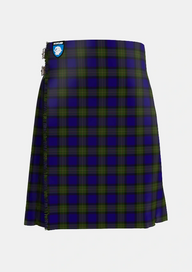 Traditional_Minnick_Tartan_3476_kilt_front_image_with_pleated_design_and_adjustable_buckles_for_men