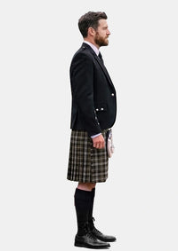 Traditional_Newcastle_Tartan_3984_Kilt_and_Argyle_Jacket_Kilt_Outfits_right_image