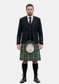 Traditional_Nicol_Cameron_Family_Tartan_Kilt_and_Argyle_Jacket_Kilt_Outfits_front_image
