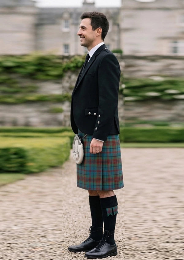 Traditional_Orkney_tartan_2681_Kilt_and_Argyle_Jacket_Kilt_Outfit_left_image