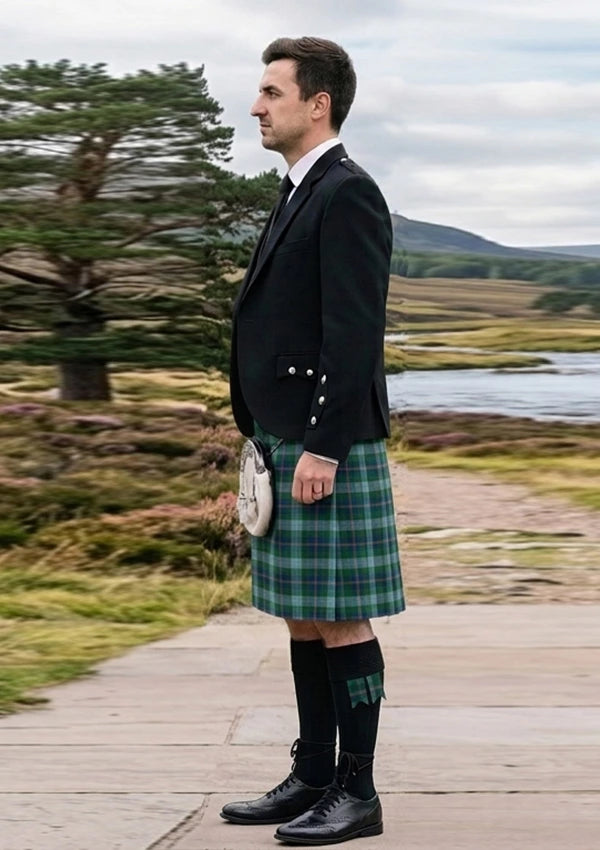 Traditional_Porteous_Tartan_1264_Kilt_and_Argyle_Jacket_Kilt_Outfit_left_image