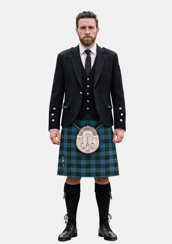 Traditional_Quinn_Tartan_2478_Kilt_and_Argyle_Jacket_Kilt_Outfits_front_image