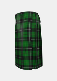 Traditional_Raeside_Tartan_6633_kilt_left_image_with_pleated_design_and_adjustable_buckles_for_men