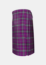 Traditional_Regan_ORiagain_Tartan_4020_kilt_left_image_with_pleated_design_and_adjustable_buckles_for_men