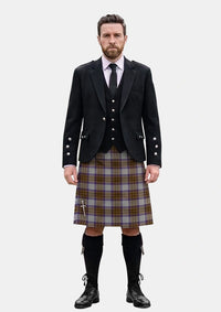 Traditional_Renfrew_Tartan_5414_Kilt_and_Argyle_Jacket_Kilt_Outfits_front_image