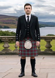 Traditional_Rob_Roy_Tartan_7026_Kilt_and_Argyle_Jacket_Kilt_Outfit_front_image