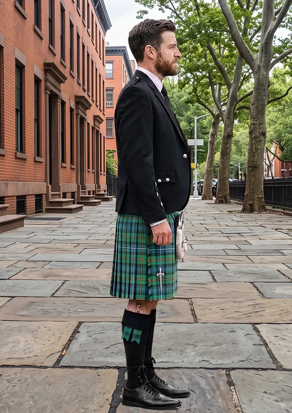 Traditional_Robertson_Hunting_Ancient_Tartan_Kilt_and_Argyle_Jacket_Kilt_Outfit_right_image