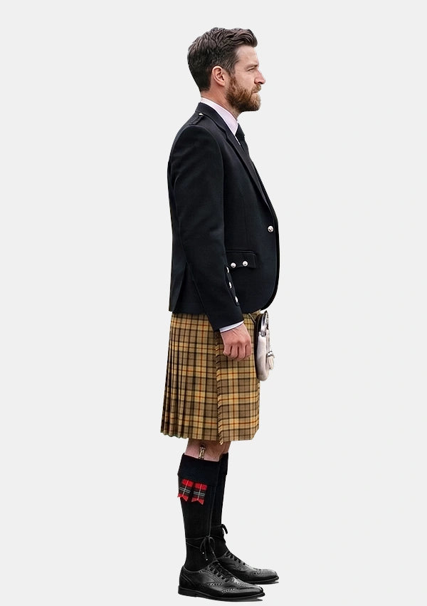 Traditional_Rogers_C_Tartan_12372_Kilt_and_Argyle_Jacket_Kilt_Outfits_right_image