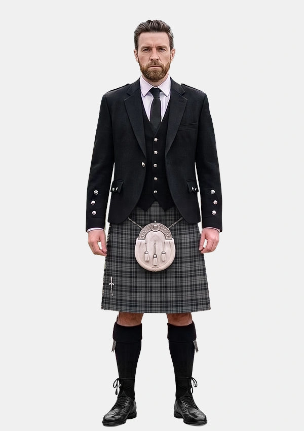Traditional_Scott_Black_and_Grey_Tartan_Kilt_and_Argyle_Jacket_Kilt_Outfits_front_image