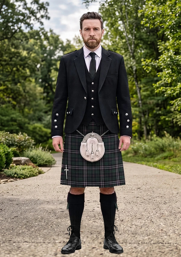 Traditional_Scottish_National_Tartan_Kilt_and_Argyle_Jacket_Kilt_Outfit_front_image