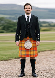 Traditional_Scrimgeour_Tartan_1627_Kilt_and_Argyle_Jacket_Kilt_Outfit_front_image