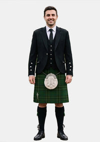 Traditional_Skene_Hunting_Tartan_1586_Kilt_and_Argyle_Jacket_Kilt_Outfits_front_image