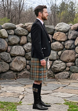 Traditional_Smith_Weathered_tartan_Kilt_and_Argyle_Jacket_Kilt_Outfit_right_image