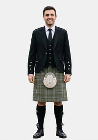 Traditional_Spirit_of_Loch_Ness_tartan_Kilt_and_Argyle_Jacket_Kilt_Outfits_front_image