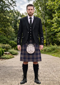 Traditional_Spirit_of_Loch_Tay_Kilt_and_Argyle_Jacket_Kilt_Outfit_front_image