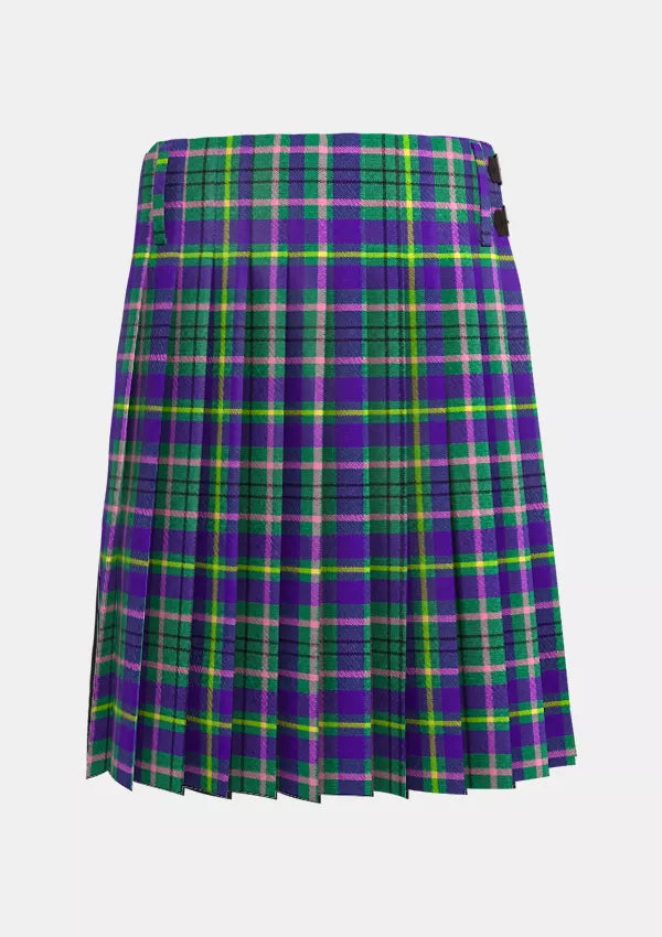 Traditional_Taylor_Weathered_Tartan_kilt_back_image_with_pleated_design_and_adjustable_buckles_for_men
