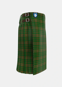 Traditional_Terry_Tartan_2204_kilt_right_image_with_pleated_design_and_adjustable_buckles_for_men