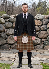 Traditional_Tinkler_Andrew_Tartan_10273_Kilt_and_Argyle_Jacket_Kilt_Outfit_front_image